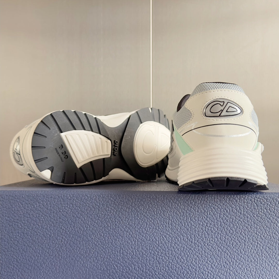 2025 1111 New color matching good quality shoes