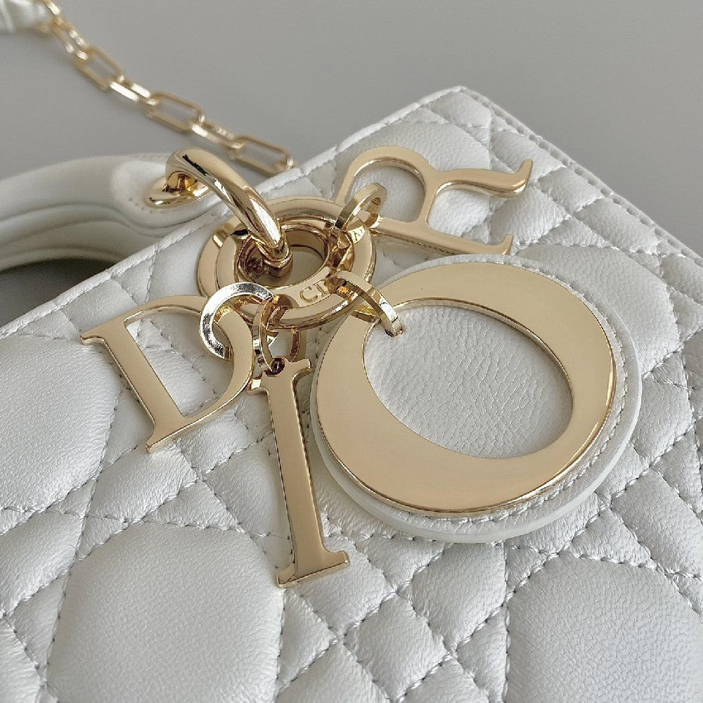 2025 Bag Classic Top-handle Bag W91