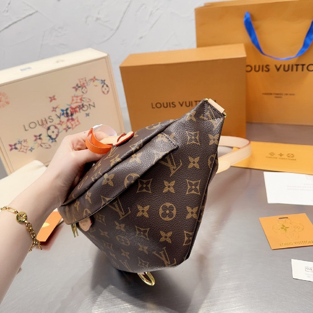 2025 Bag New Stylish Bumbag W224