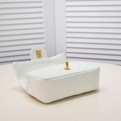 2025 Bag Classic Flap Bag With Handle C4