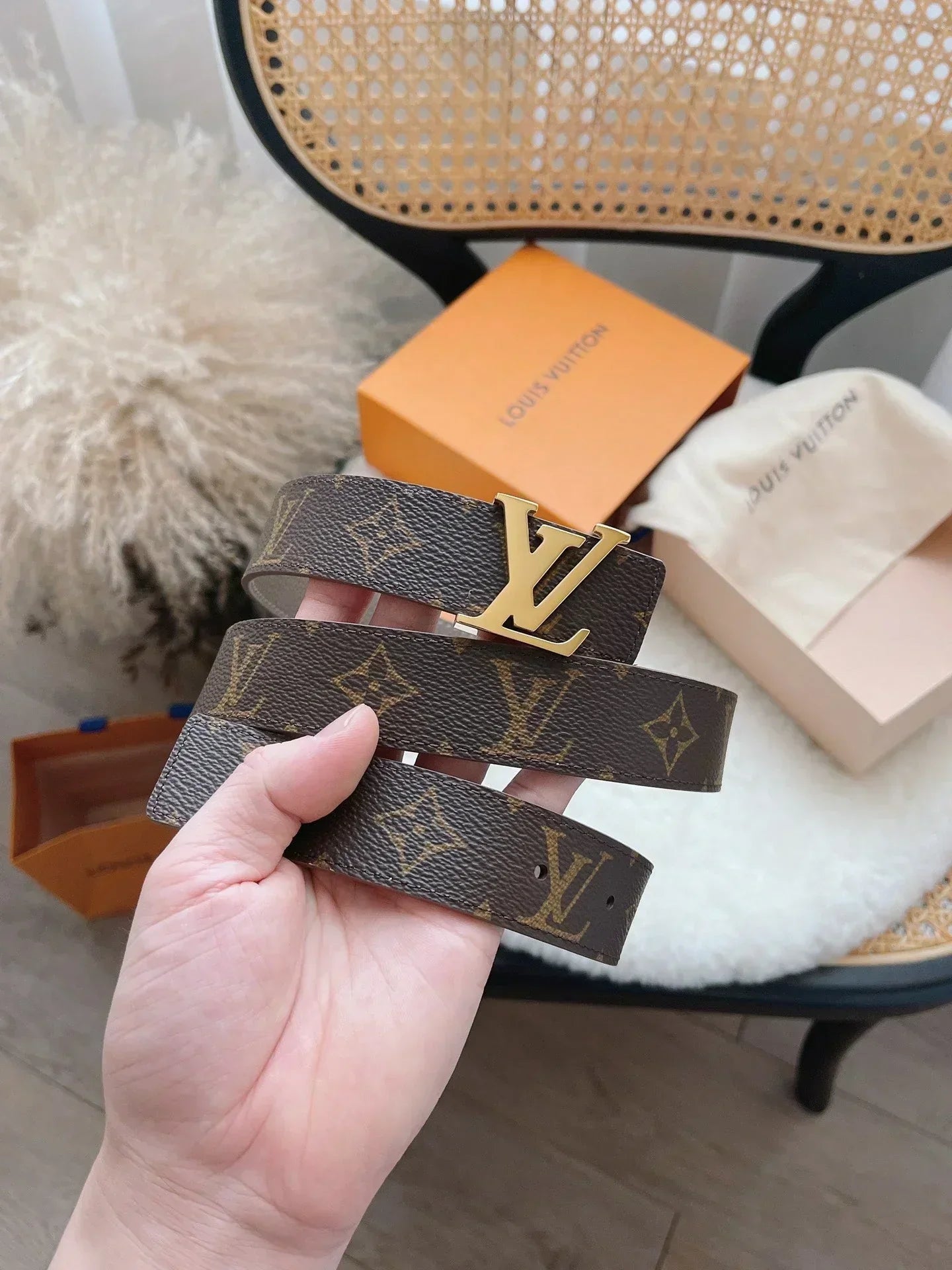 2025 Reversible leather and hardware belt