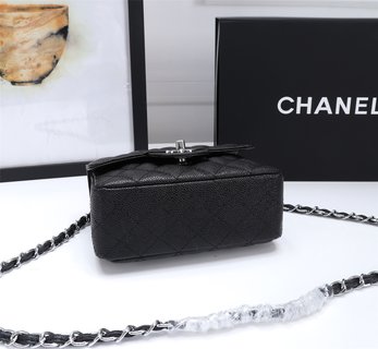 2025 Bag New Classic Flap Bag W3874