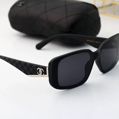 2025 Sunglasses  Square frame classic travel sunglasses