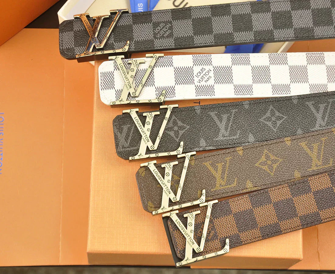 2025 belt 5 Colors   four-leaf clover pattern printed belt