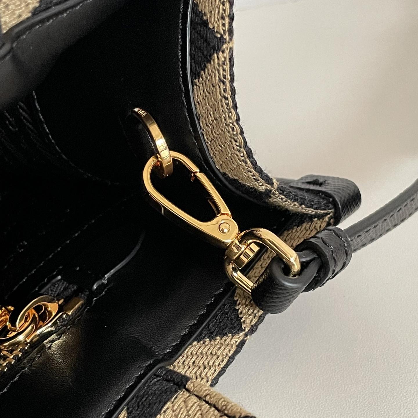 2025 Bag Symbole Embroidered Bag P1