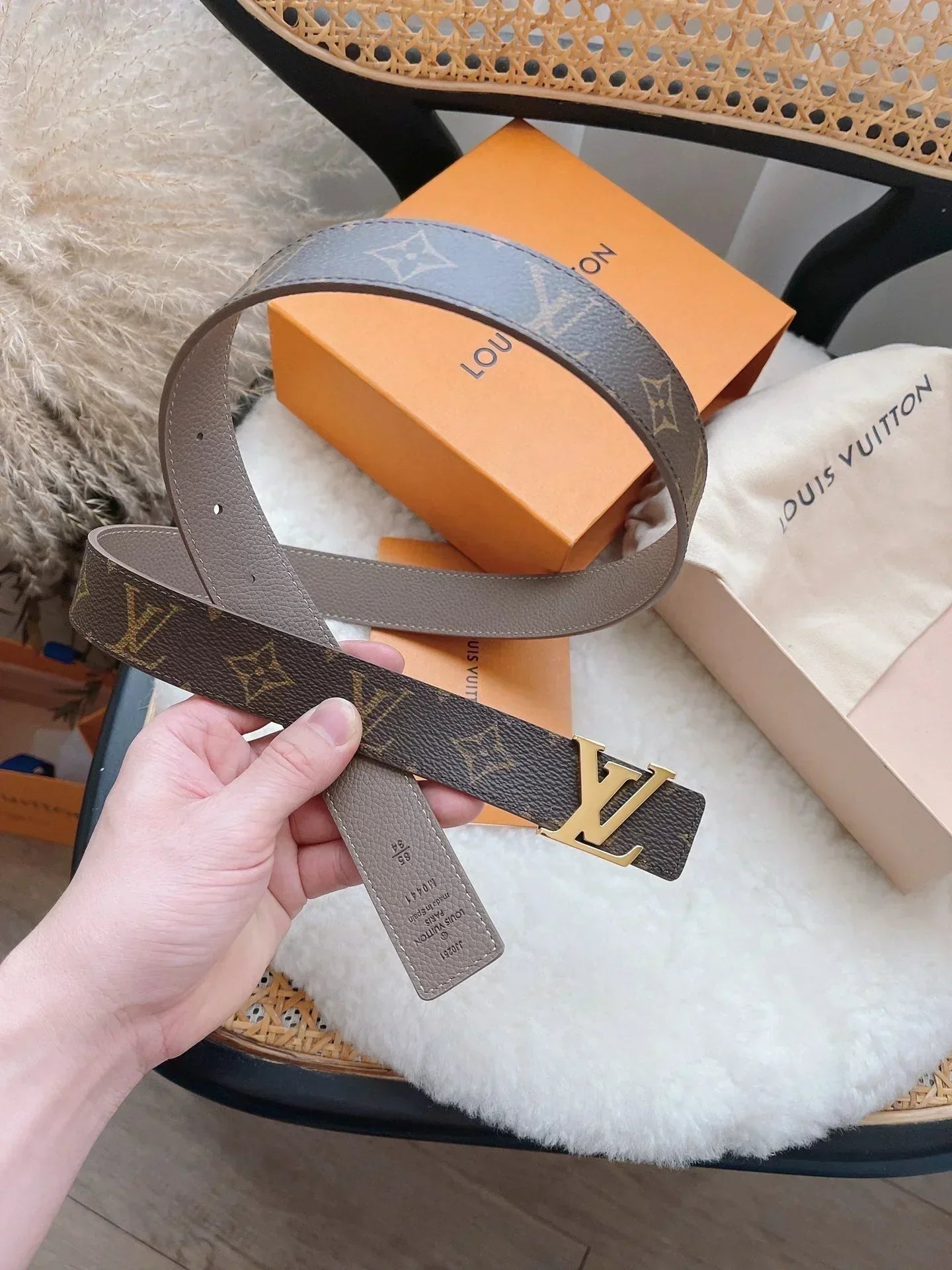 2025 Reversible leather and hardware belt