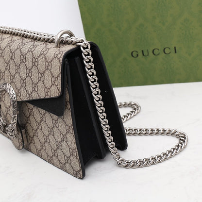 2025 Bag Classic Shoulder Bag W231061