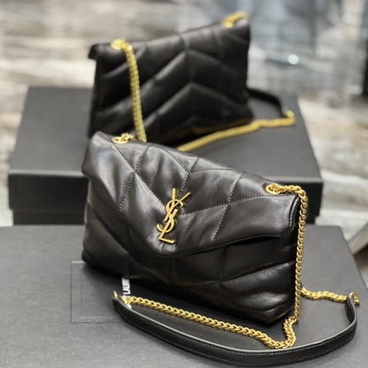 2025 Bag Classic Envelope Bag W3929