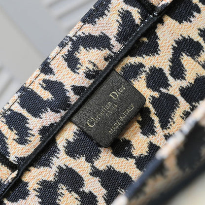 2025 Bag Stylish Tote Bag W3976