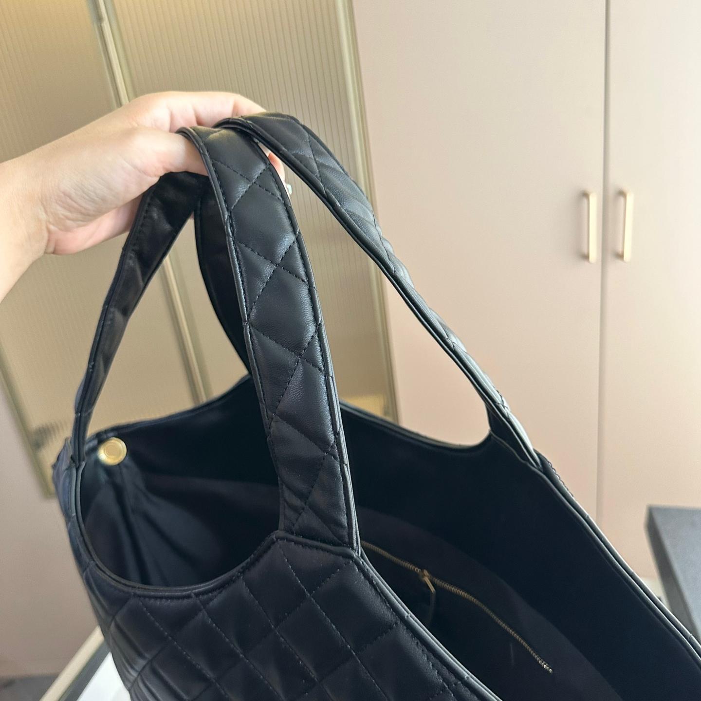 2025 Bag Icare Maxi Shopping Bag Y1