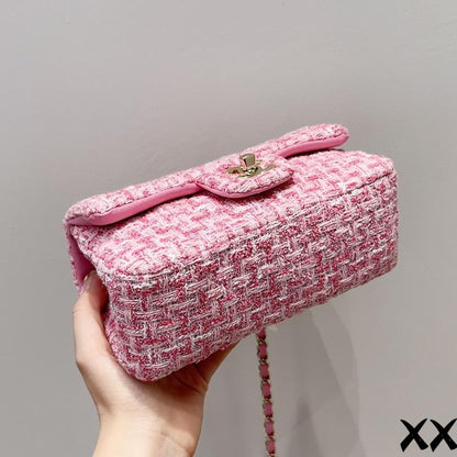 2025 Bag Early spring woolen shoulder bag