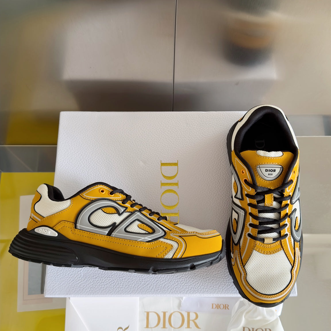 2025 1111 New color matching good quality shoes