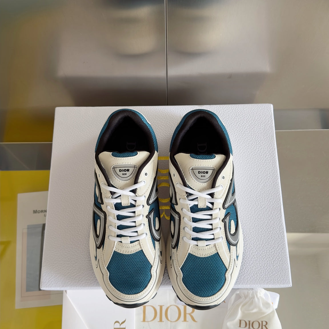 2025 1111 New color matching good quality shoes