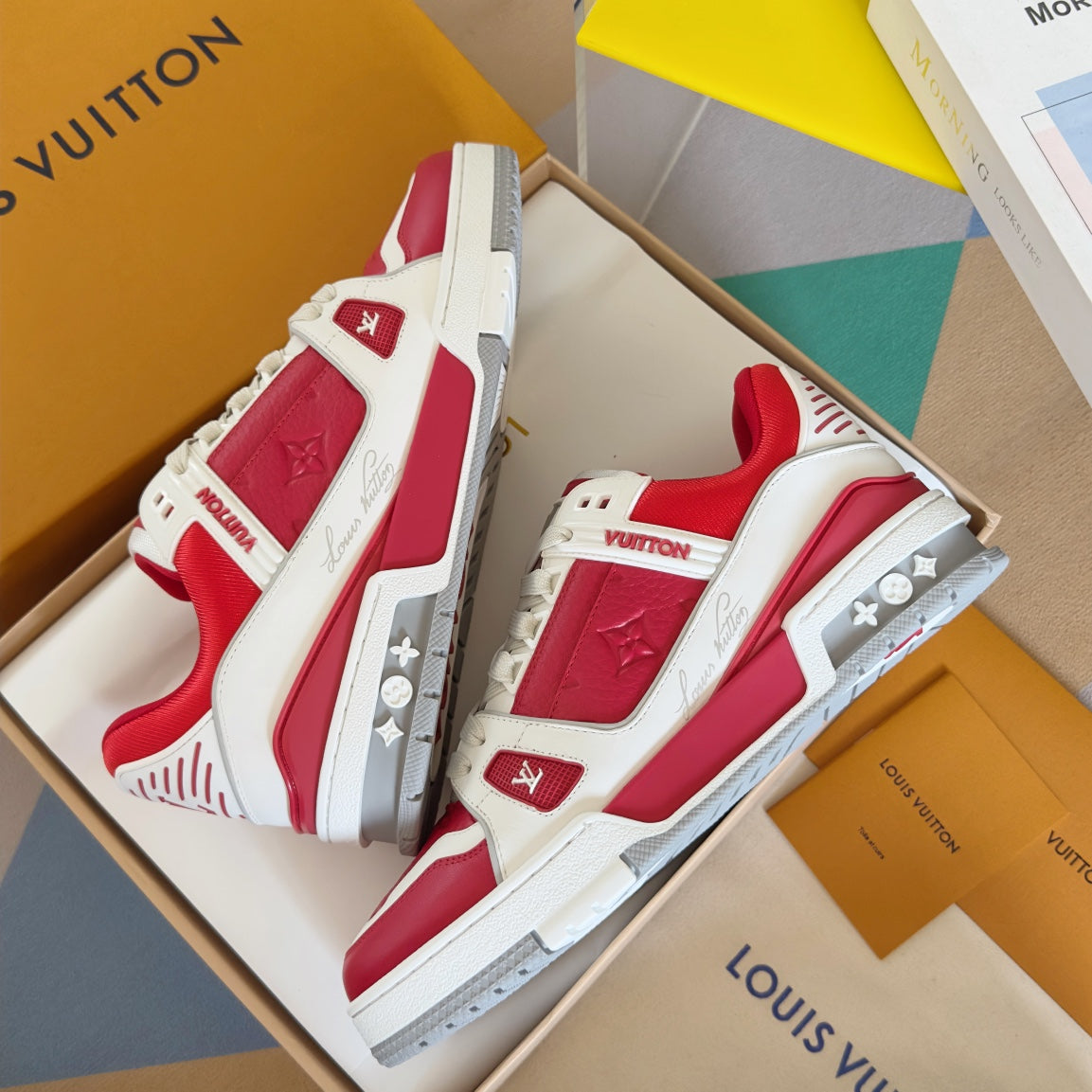 2025 250318 New high quality new color board shoes