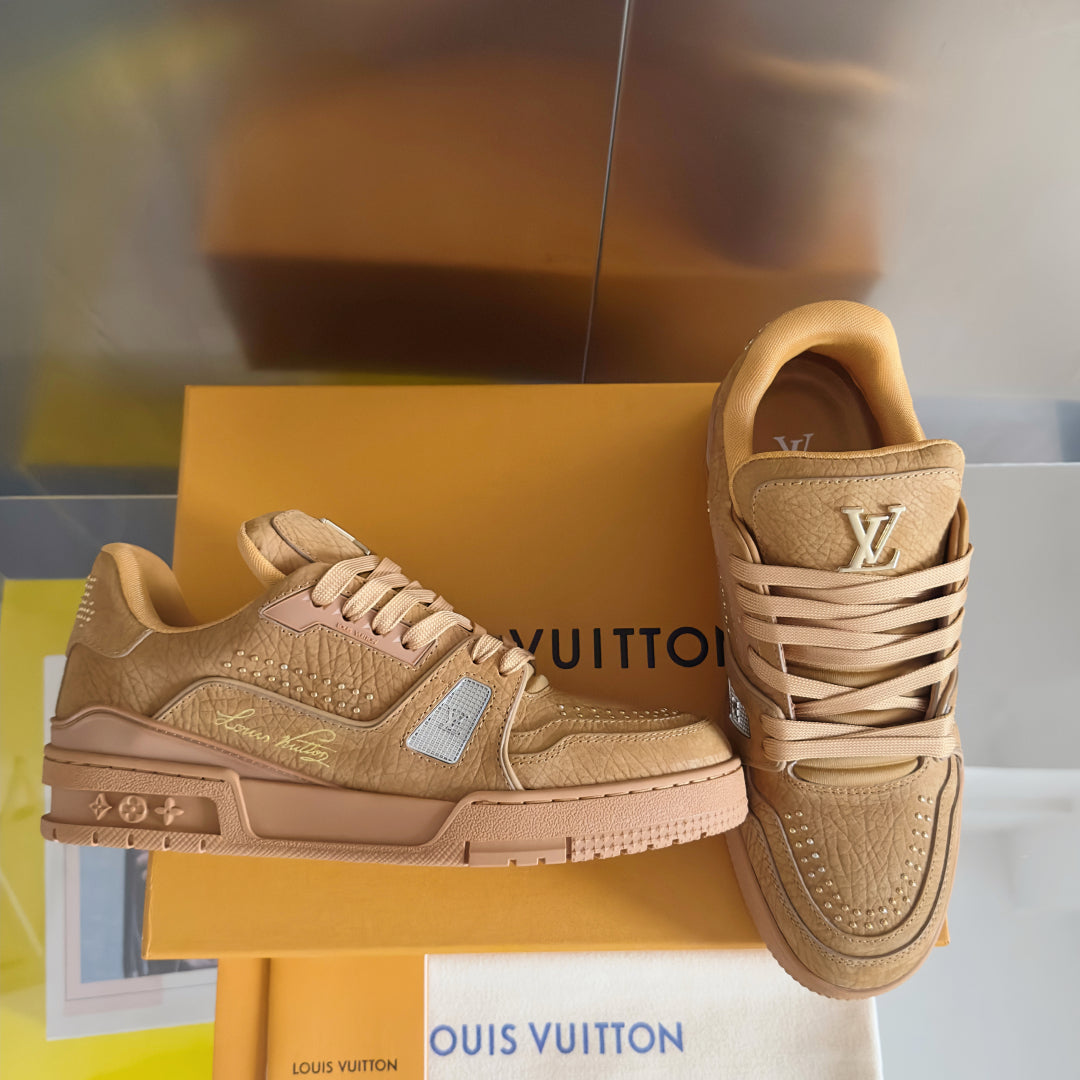 2025 250318 New high quality new color board shoes